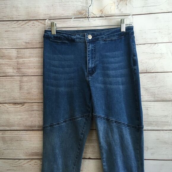SAINTS & HEARTS BELL BOTTOM JEANS IN BLUE DENIM.  SIZE MEDIUM‎ - Picture 2 of 9